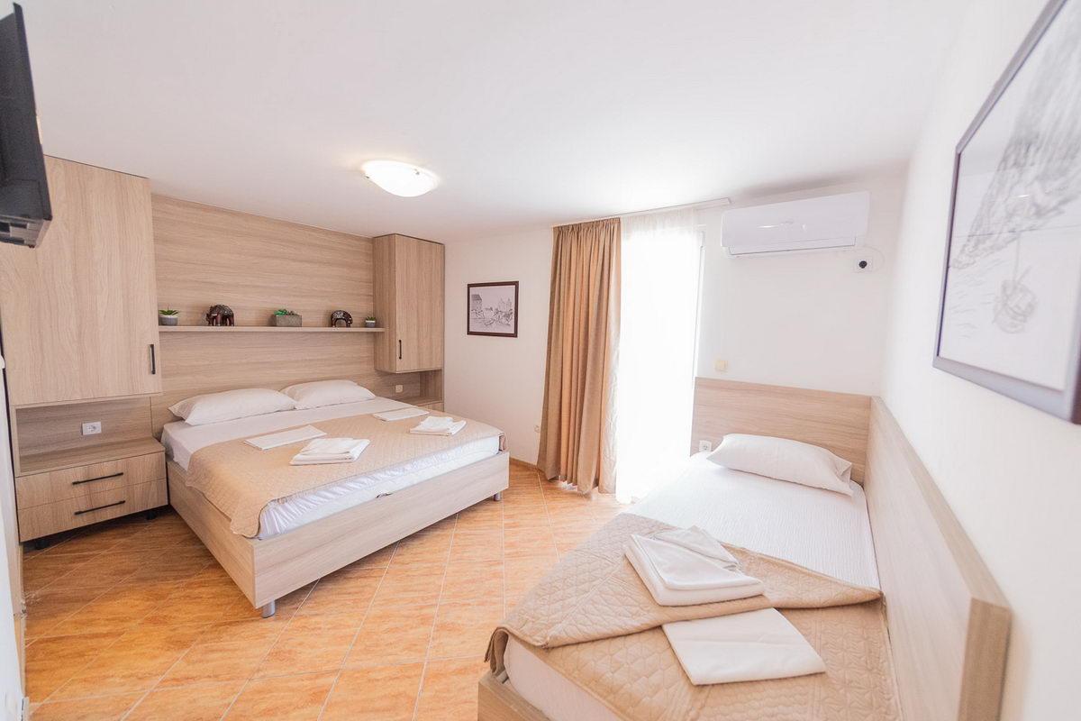 Villa Azzuro 5